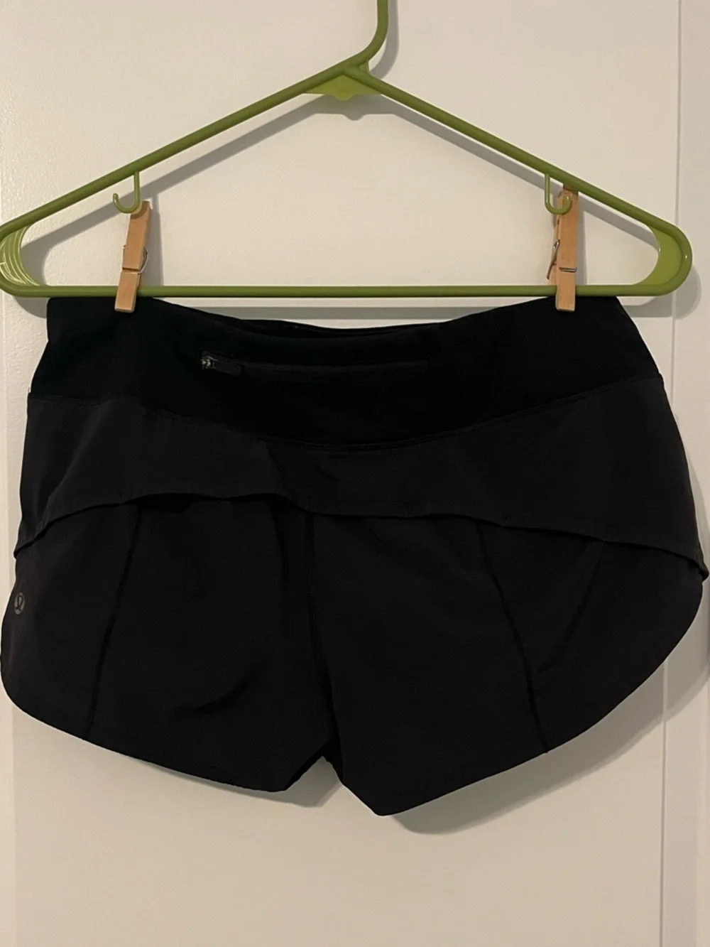 Lululemon shorts - Picture 3 of 7
